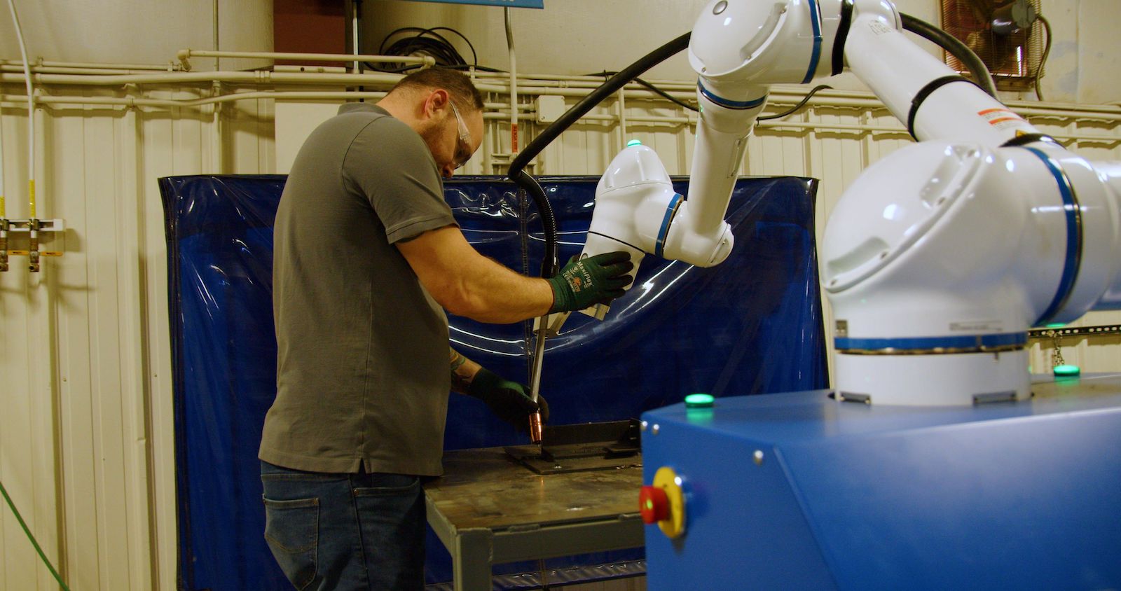 Register to attend the Welding Automation Demonstration on Monday, October 17th MATHESON